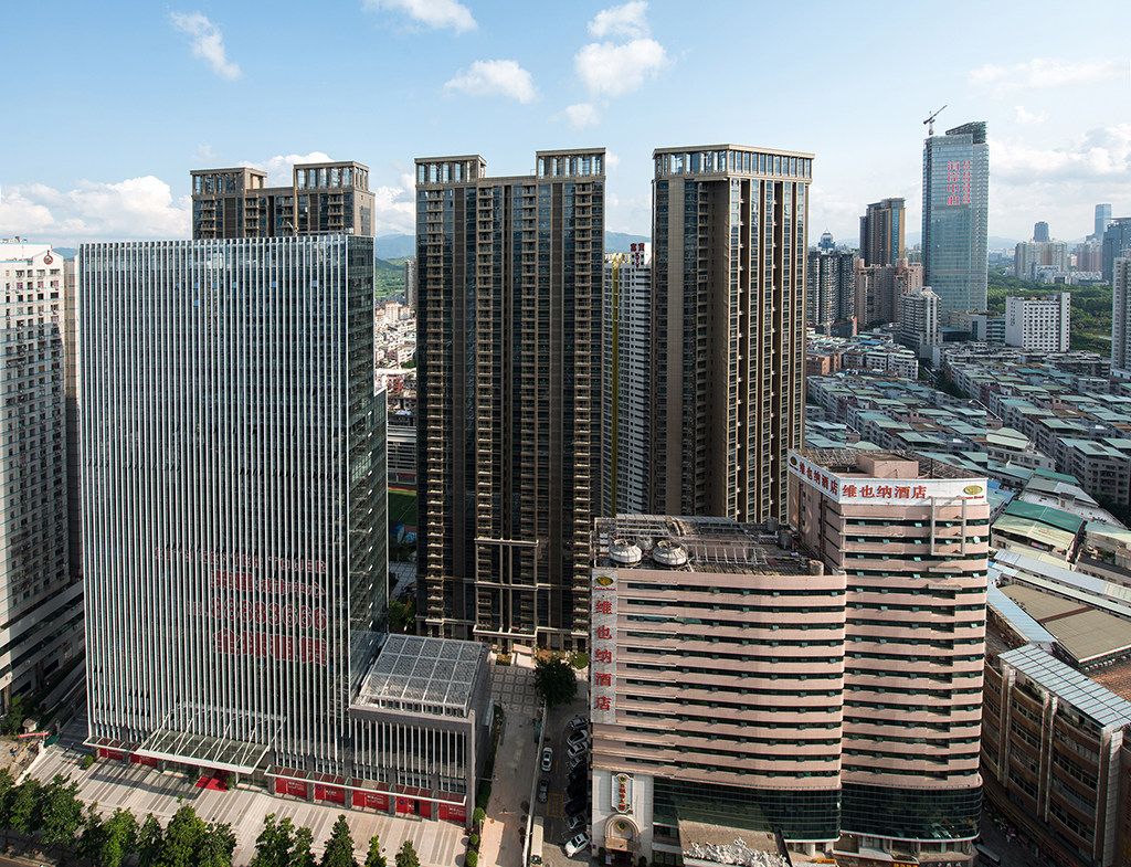 15、深圳榮超城市春天花園-2018-2019年國家優(yōu)質工程獎1024.jpg